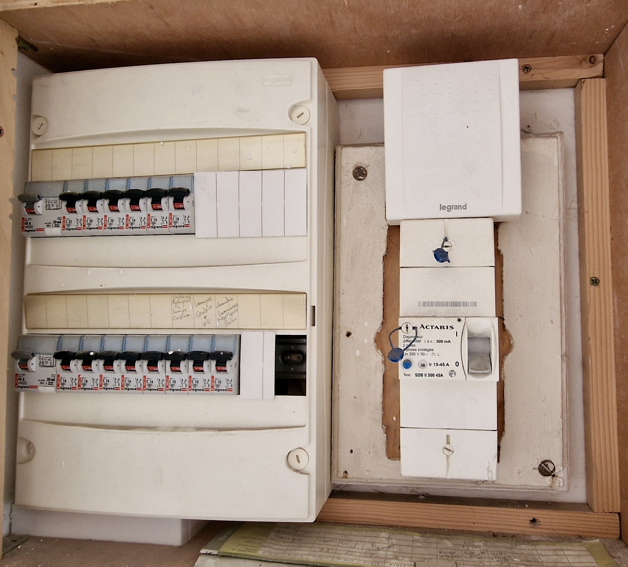 27A71624-103E-4E20-9696-E2AD47BA4C37_1_201_a