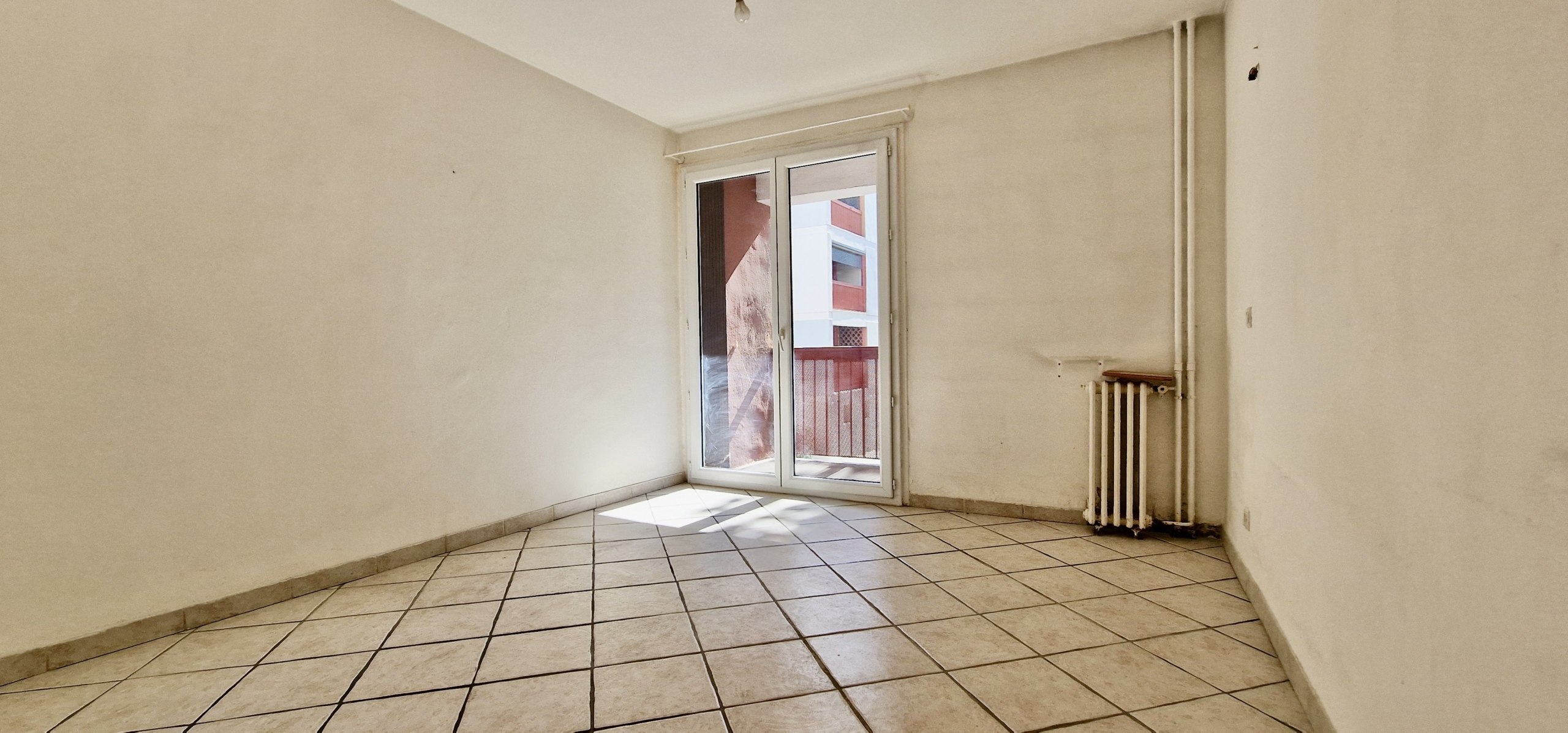 DC5BB992-884B-4C6F-AE6A-E1938F7D2A83_1_201_a