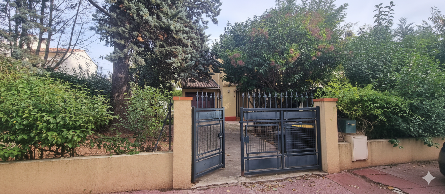 Maison-a-vendre-Montpellier-Camargue-portail