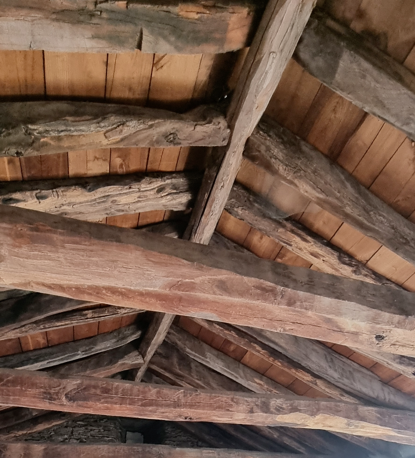 Maison-a-vendre-Cevennes-Charpente-1