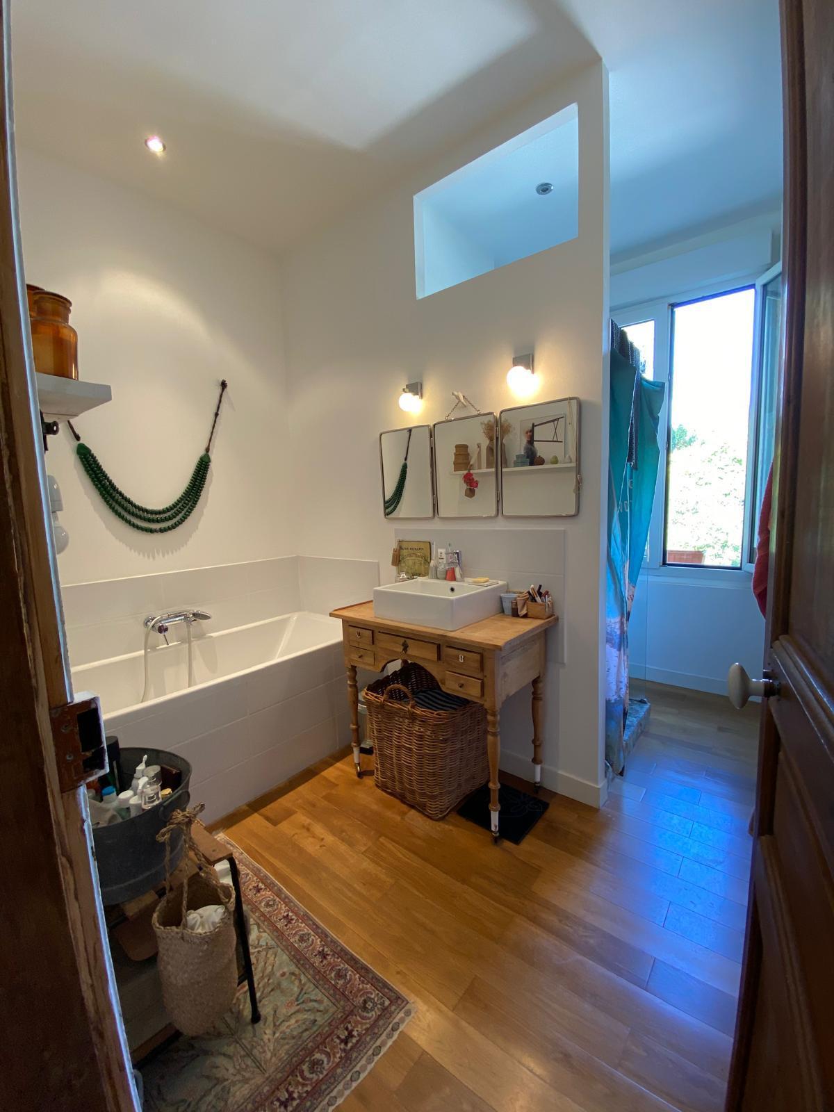 WhatsApp Image 2025-12-17 at 21.14.58 (1)